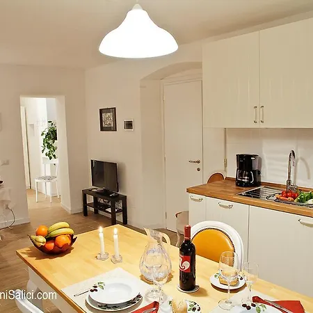 Casa Azzurra 公寓 *